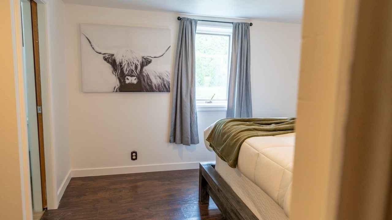 Photo of Bedroom in Manito