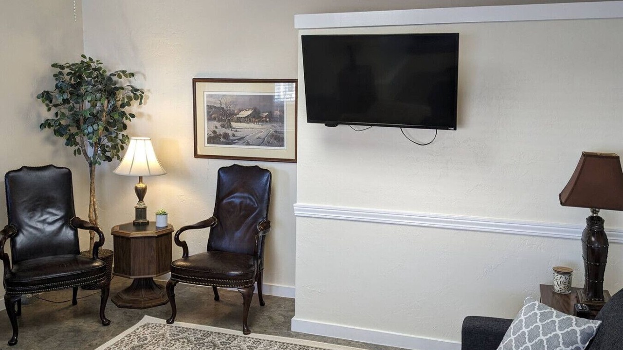 Photo of Livingroom in St. Anthony