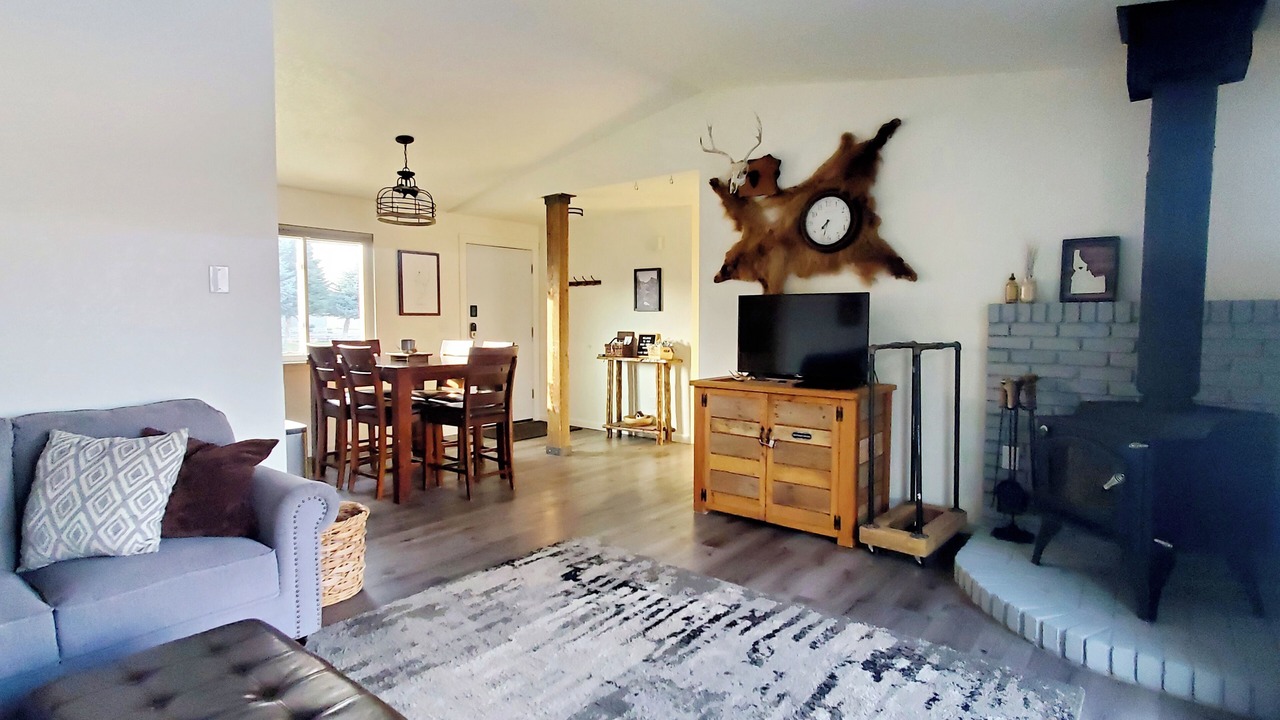 Photo of Livingroom in Challis
