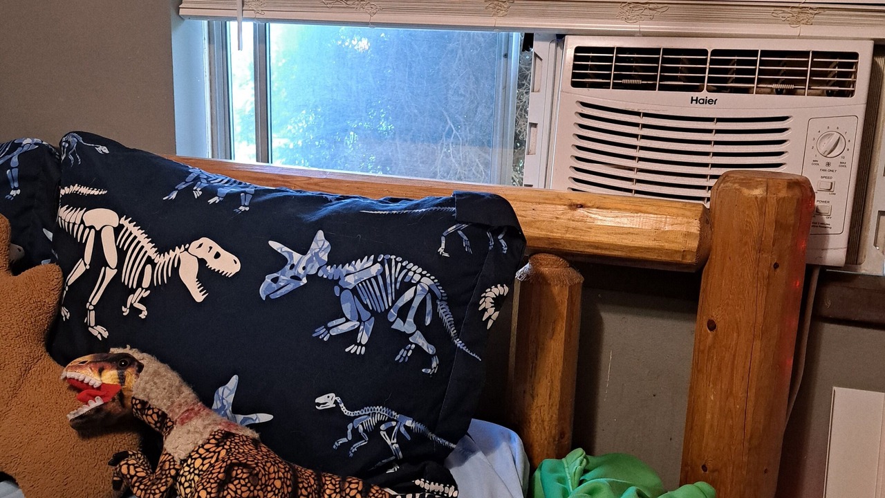 Photo of Bedroom in Nine Mile Falls