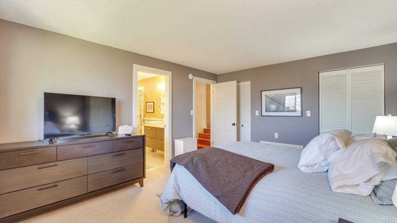 Photo of Bedroom in Medford
