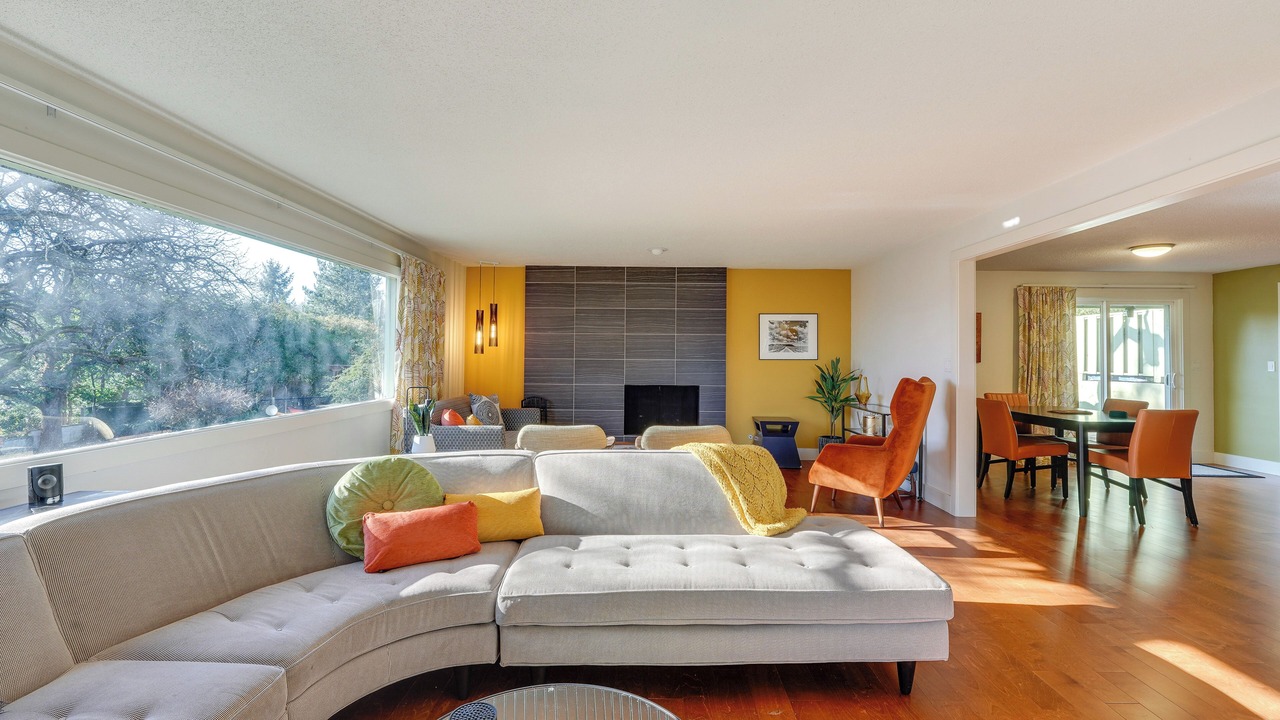 Photo of Livingroom in Medford