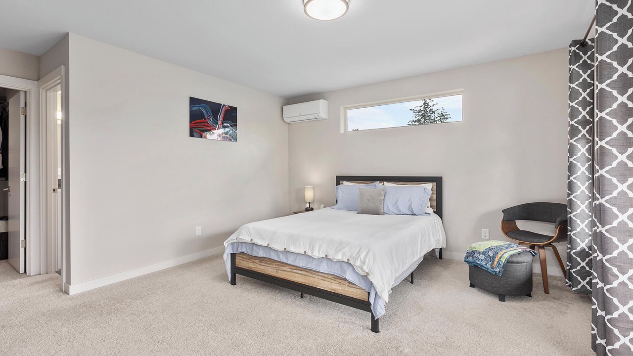 Photo of Bedroom in South Delridge