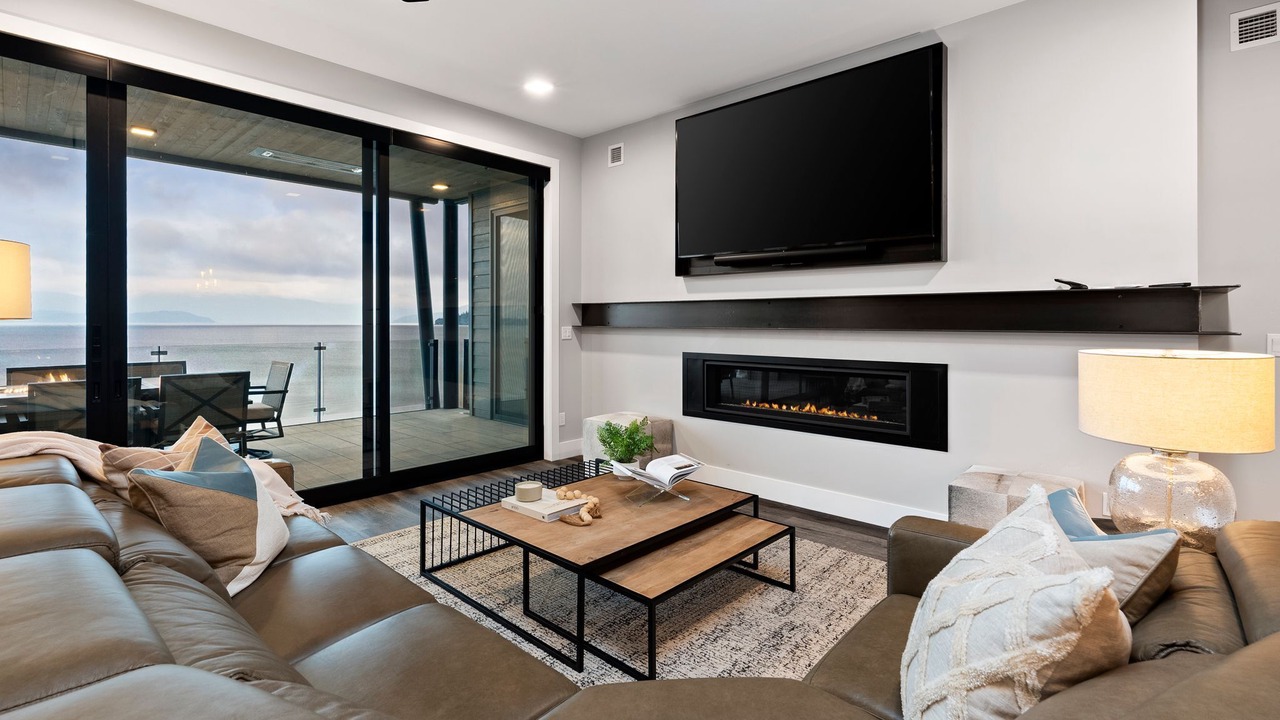 Photo of Livingroom in Sandpoint