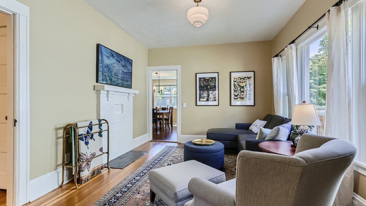 Photo of Bedroom in Belmont