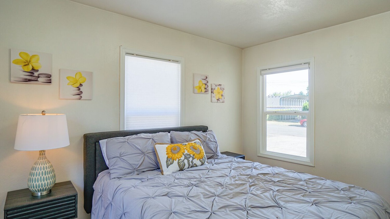 Photo of Bedroom in Camas
