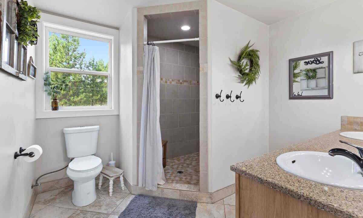 Photo of Bathroom in Bonner County