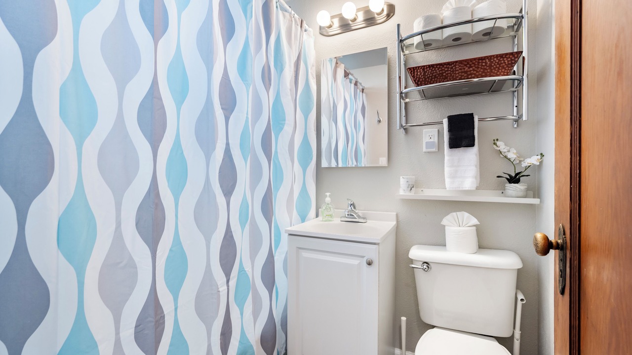 Photo of Bathroom in Veterans Park