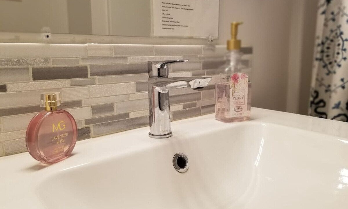 Photo of Bathroom in Point Roberts