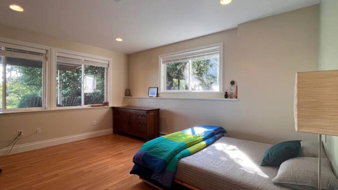 Photo of Bedroom in Point Roberts