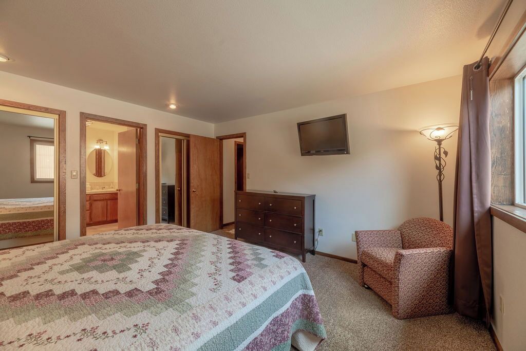 Photo of Bedroom in Hope