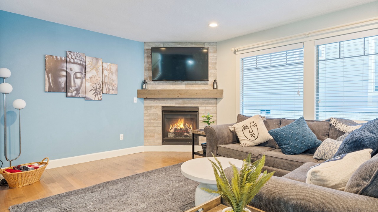 Photo of Livingroom in Bull Mountain