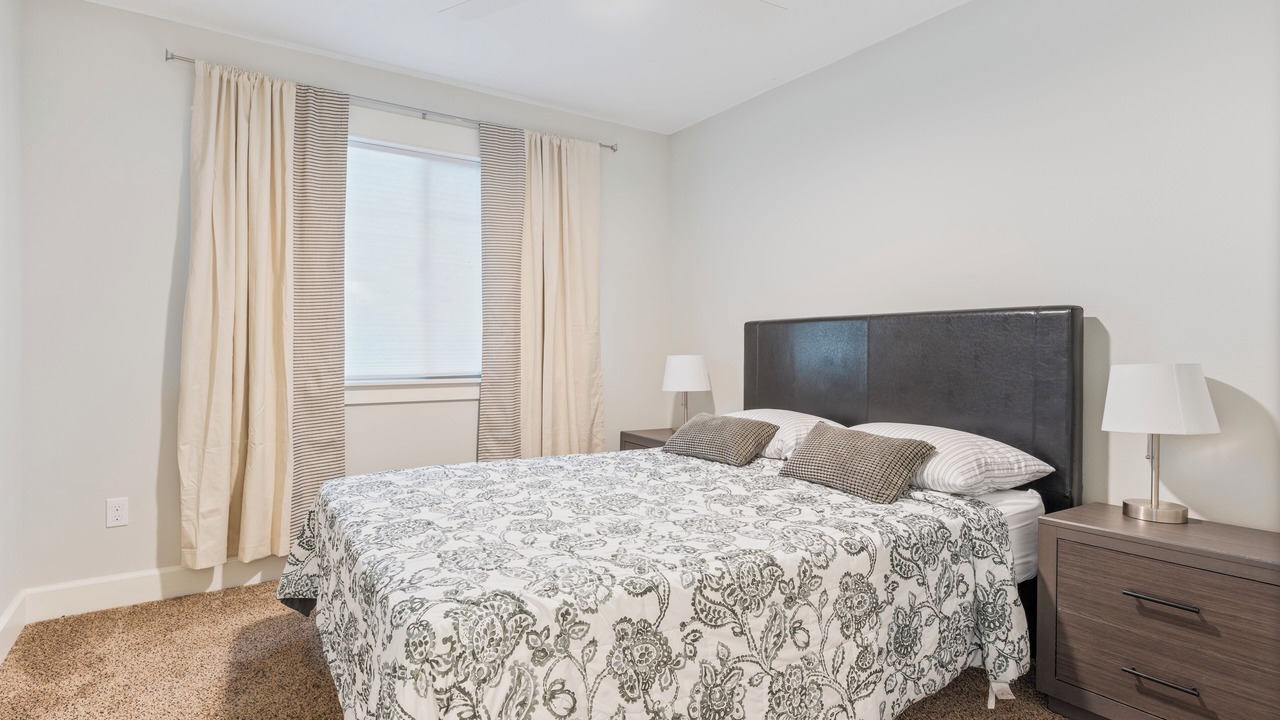 Photo of Bedroom in Bull Mountain
