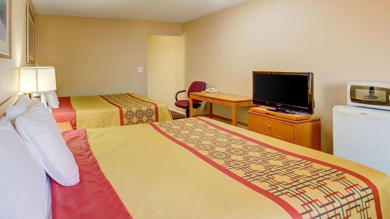 Photo of Bedroom in Ashland