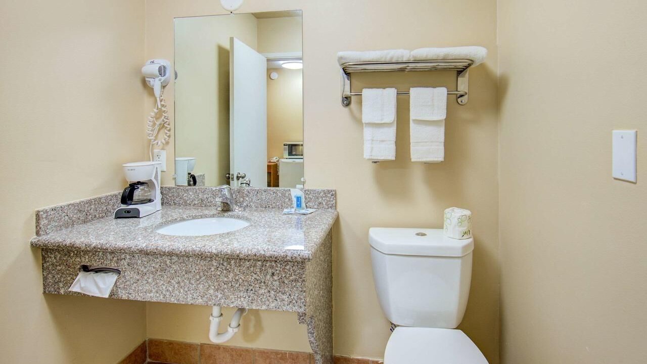 Photo of Bathroom in Ashland