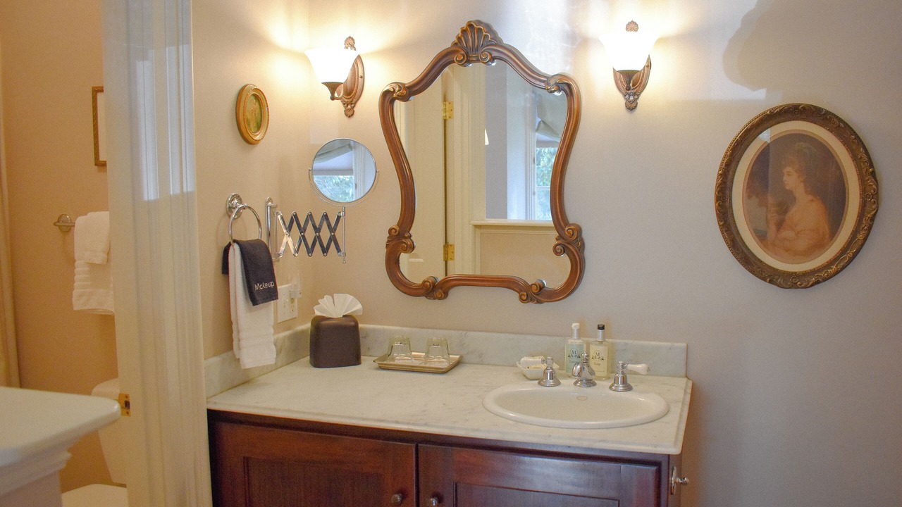 Photo of Bathroom in Historic Railroad District