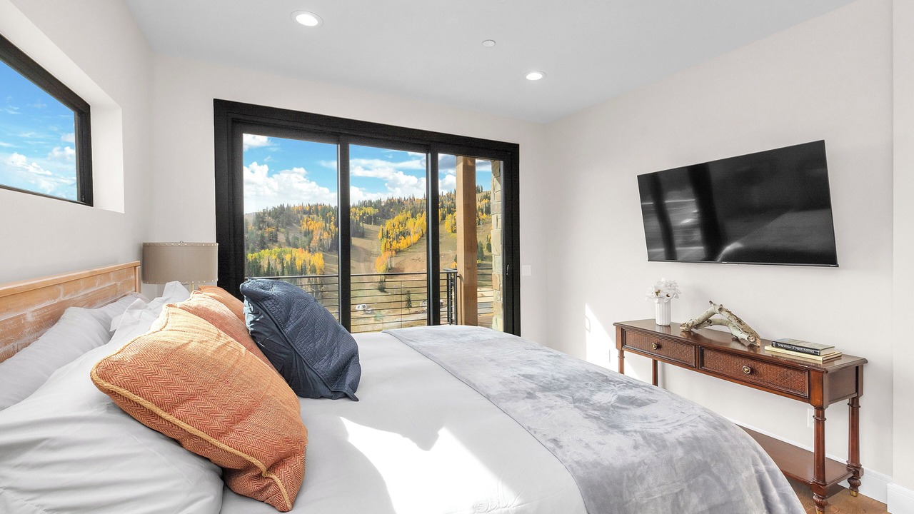 Photo of Bedroom in Powder Mountain