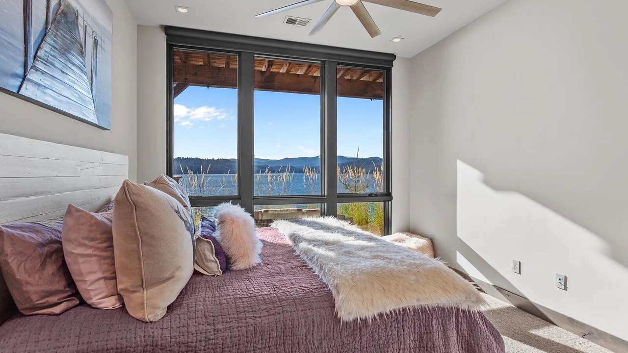 Photo of Bedroom in Harrison