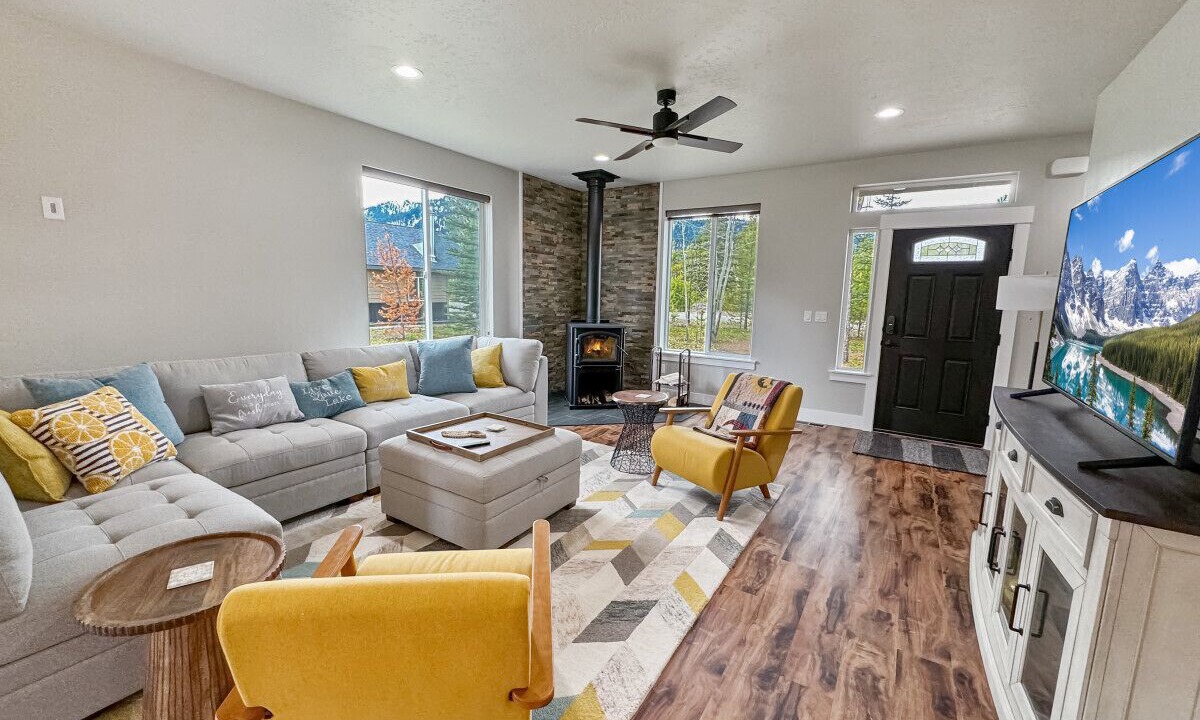 Photo of Livingroom in Donnelly