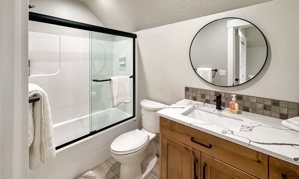 Photo of Bathroom in Donnelly
