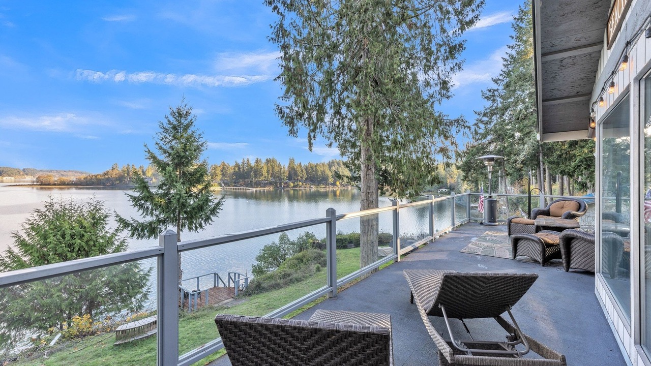 Photo of Patio Balcony in Longbranch