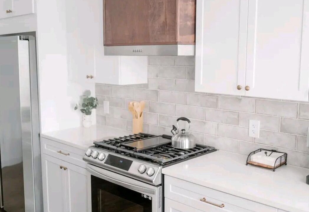 Photo of Kitchen in White Bird