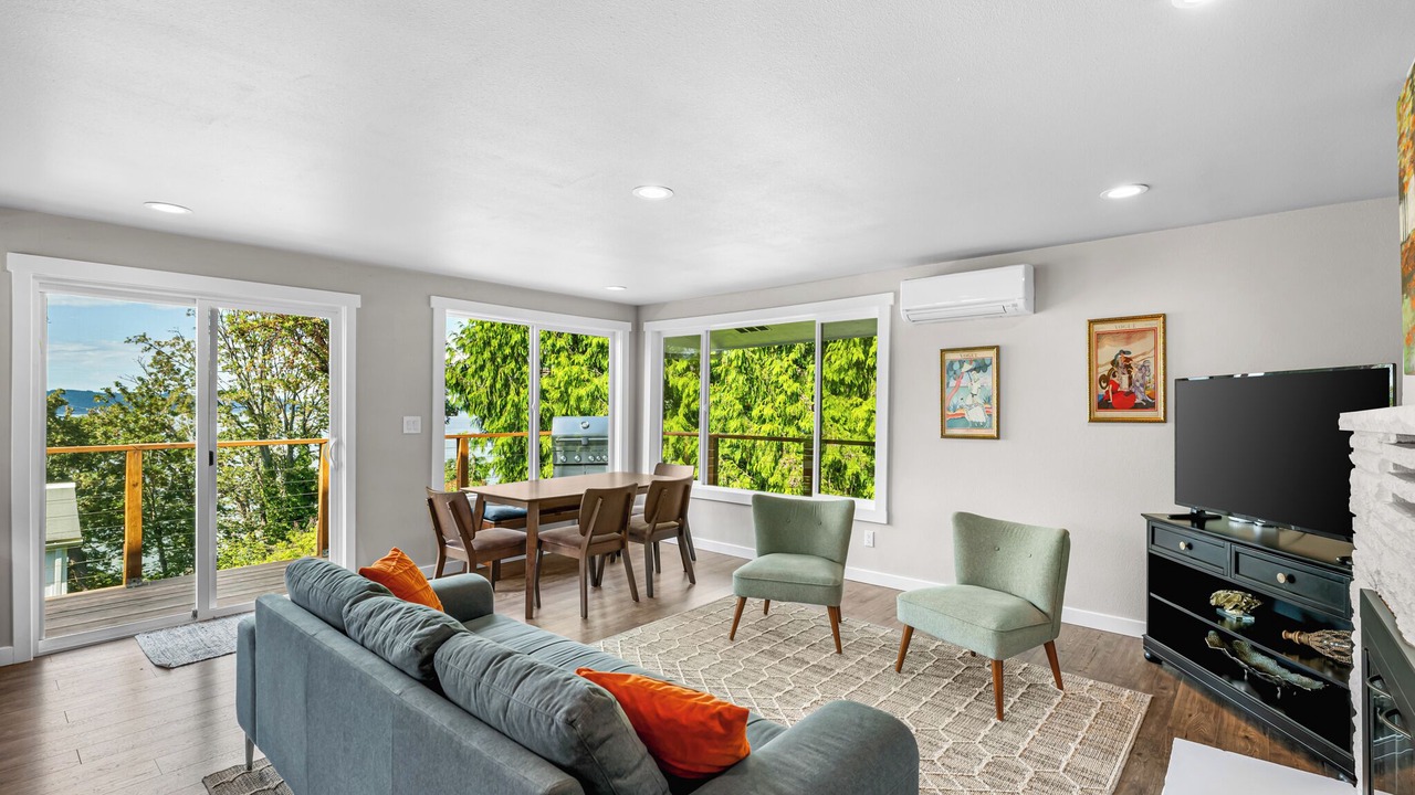 Photo of Livingroom in Tacoma