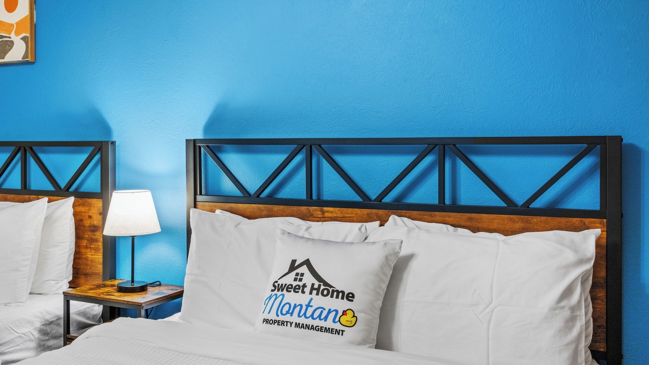 Photo of Bedroom in West Yellowstone