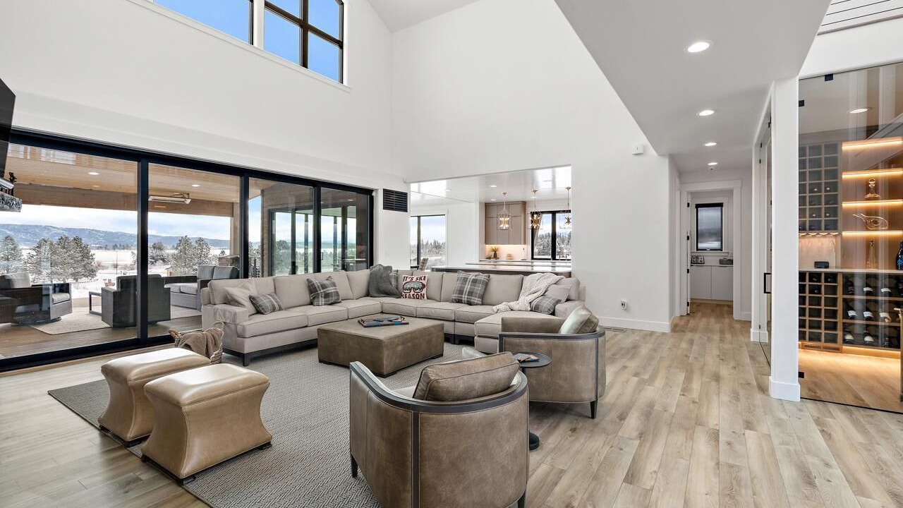 Photo of Livingroom in Tamarack