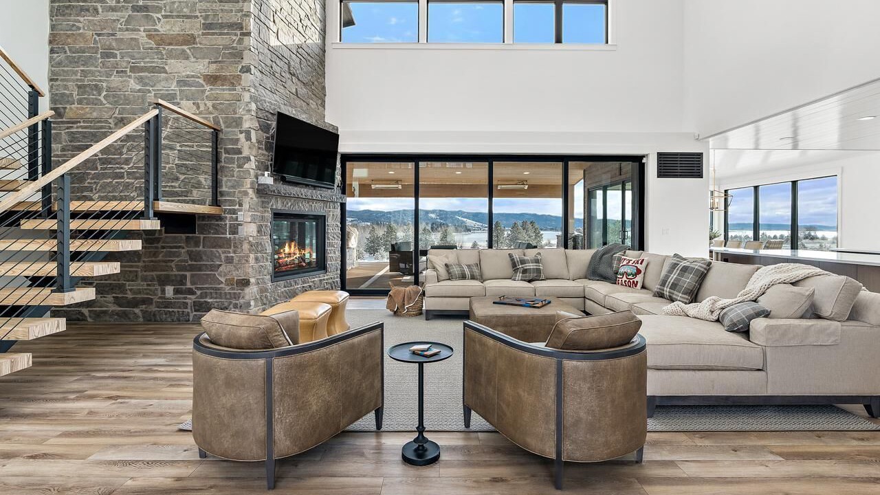 Photo of Livingroom in Tamarack