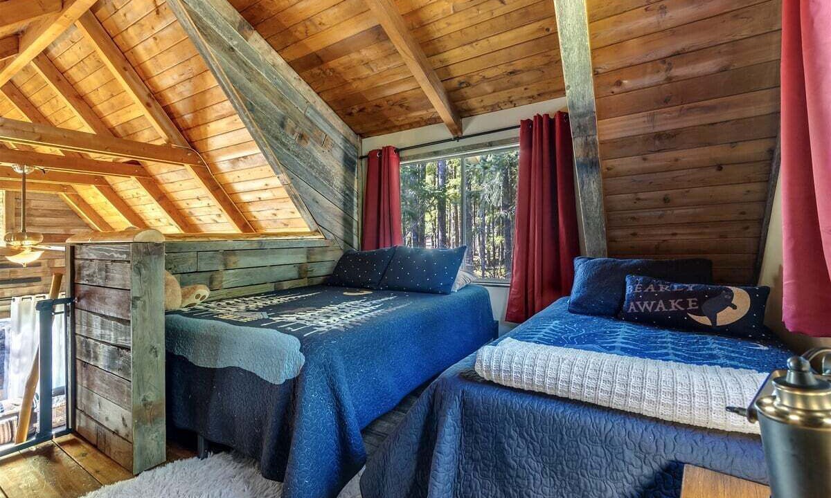 Photo of Bedroom in Packwood