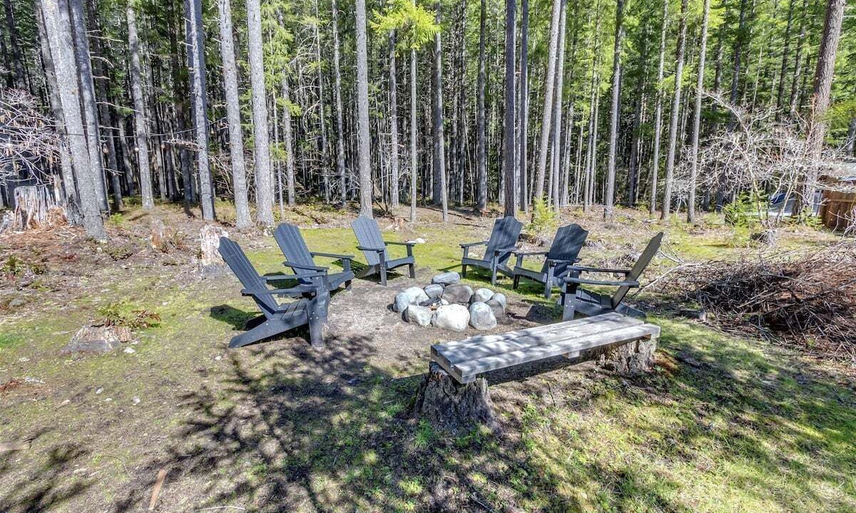 Photo of Outdoor in Packwood