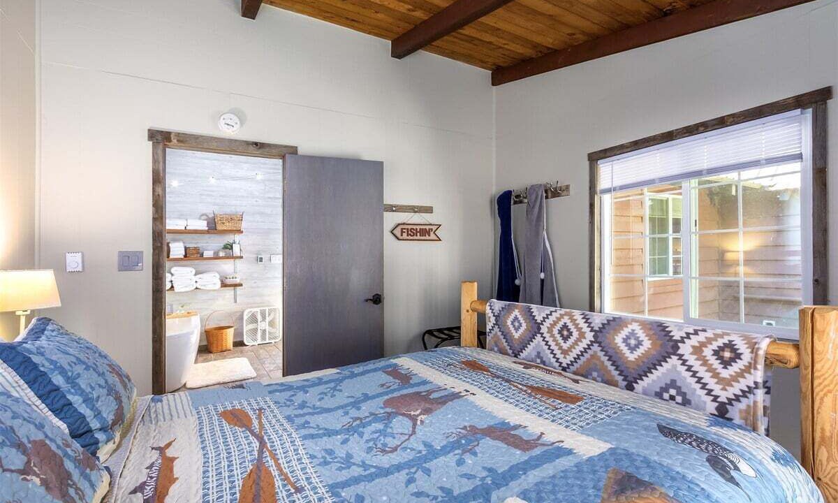 Photo of Bedroom in Packwood