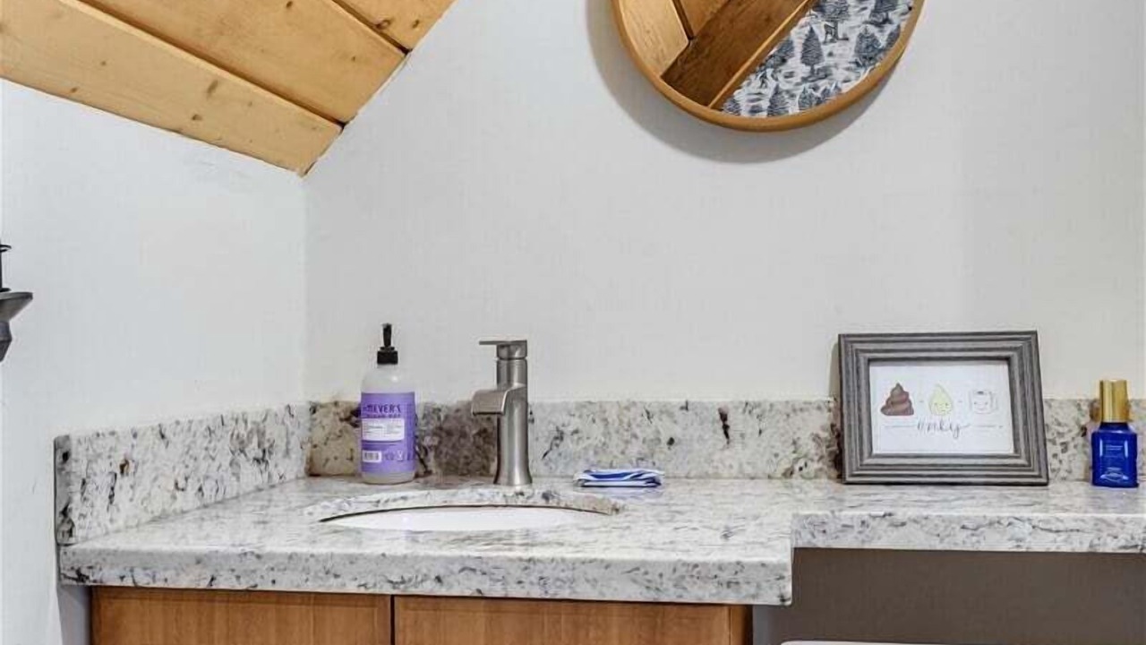 Photo of Bathroom in Packwood