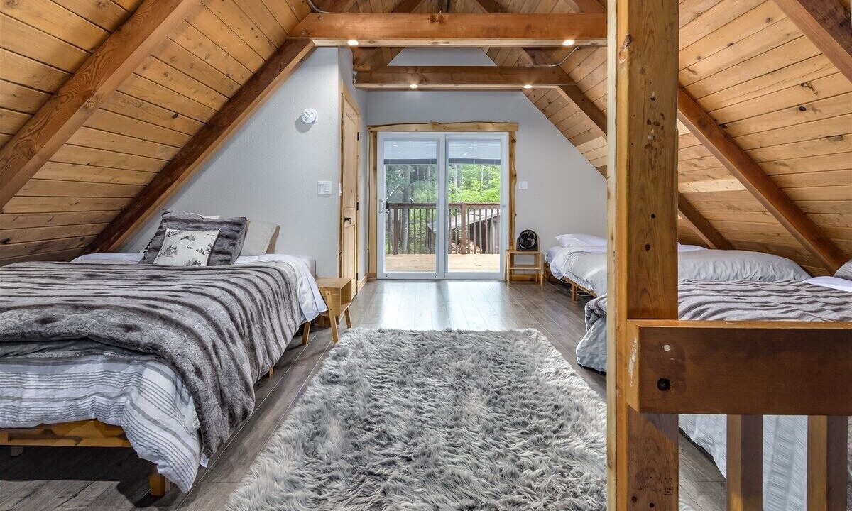 Photo of Bedroom in Packwood