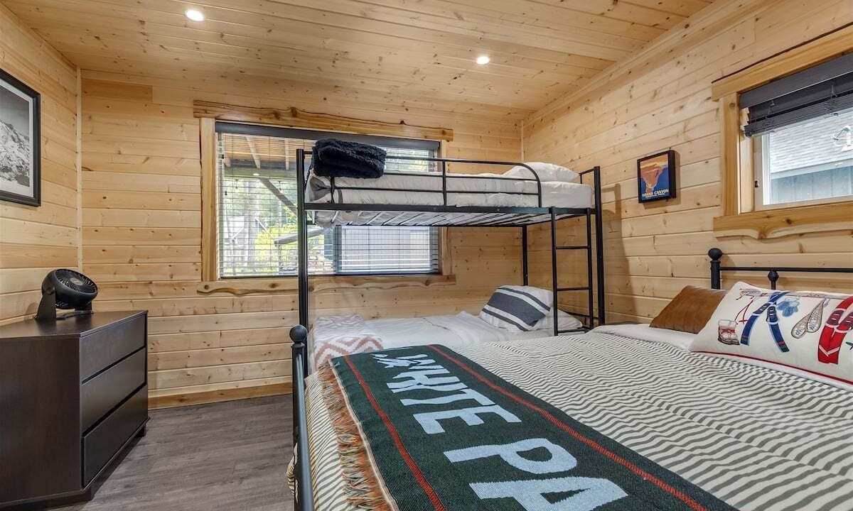Photo of Bedroom in Packwood