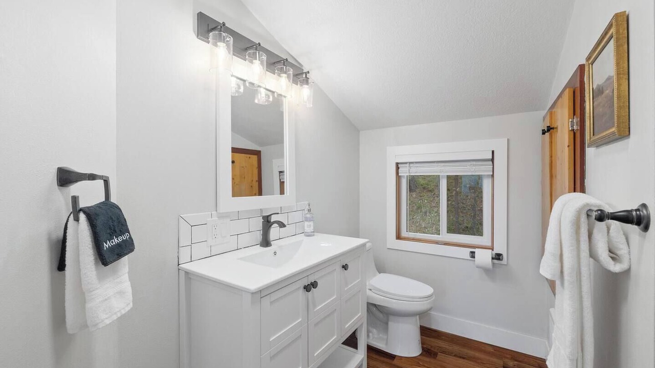 Photo of Bathroom in Sagle