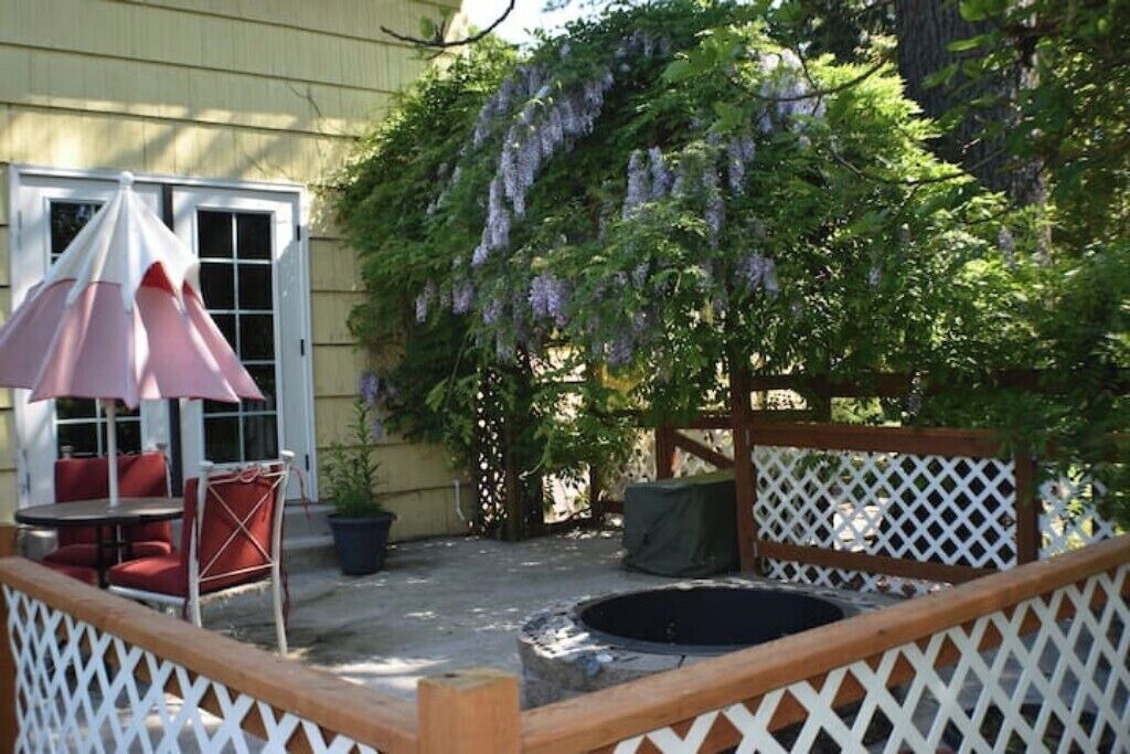 Photo of Patio Balcony in West Stayton