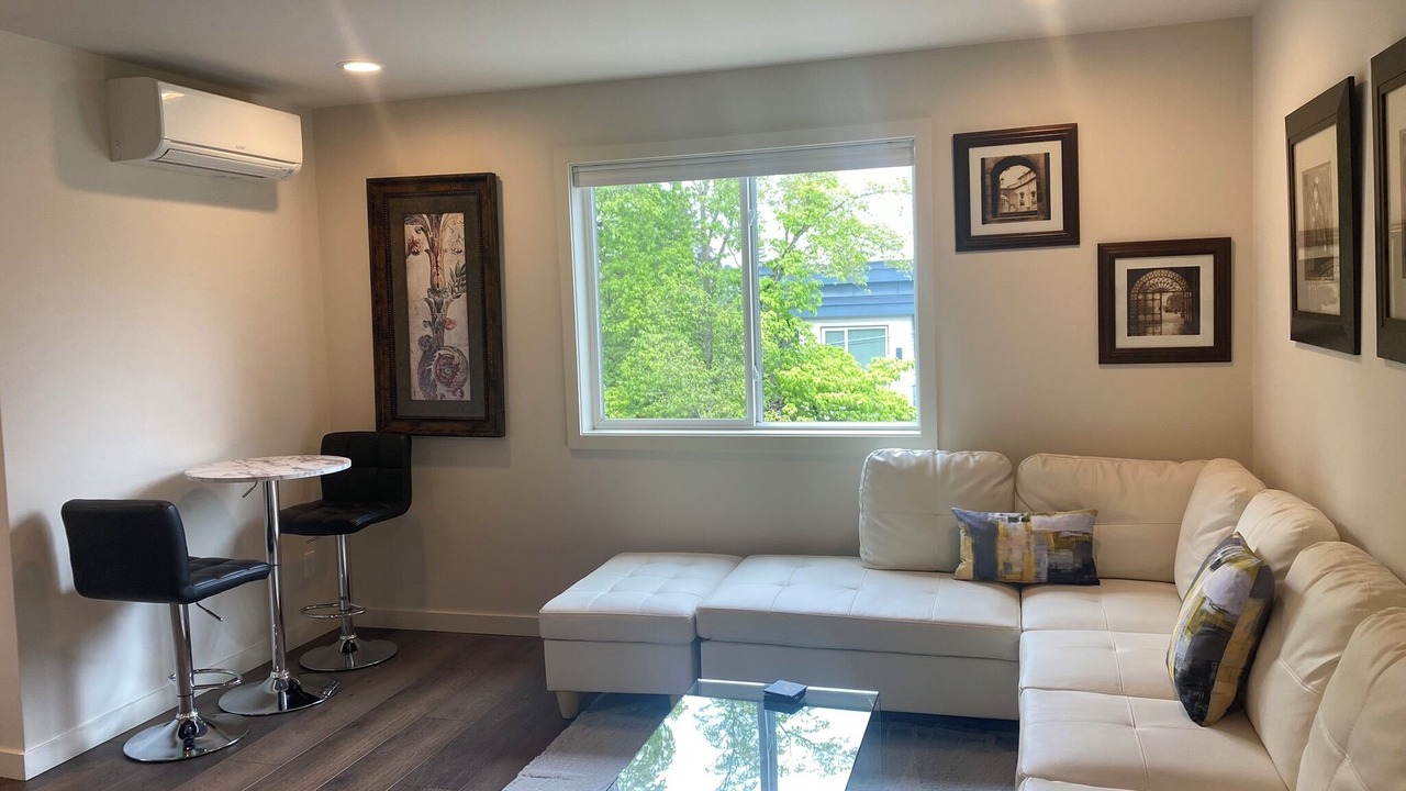 Photo of Livingroom in Moss Bay