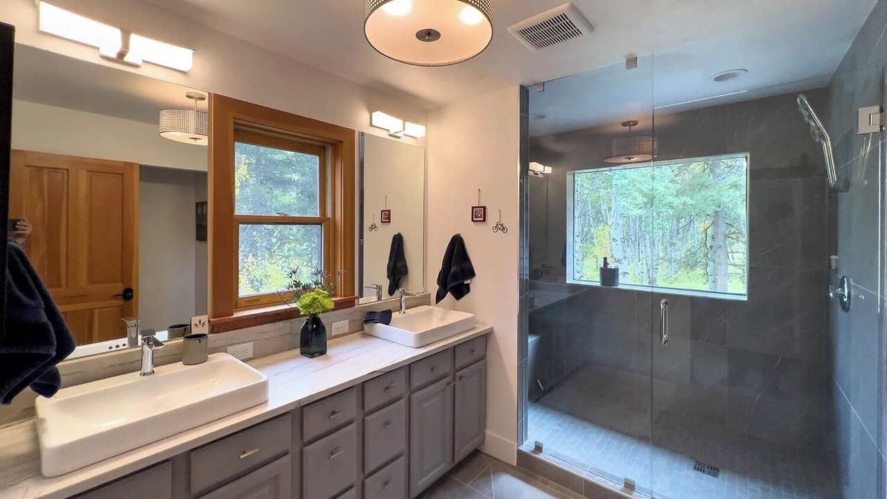 Photo of Bathroom in Wilson