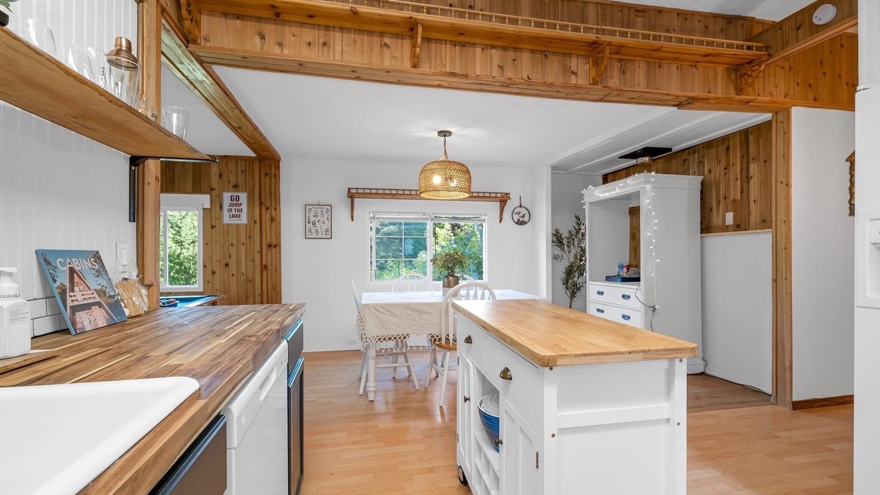 Photo of Kitchen in Worley