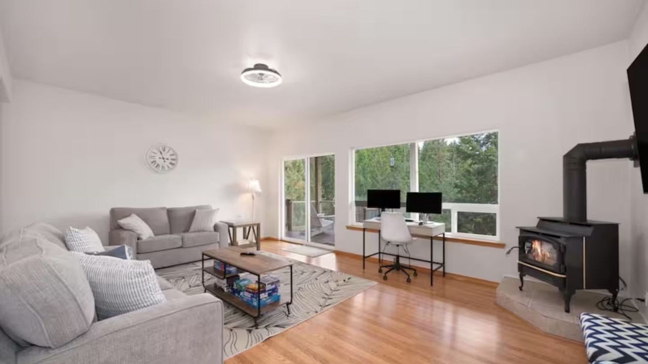 Photo of Bedroom in Hayden Lake