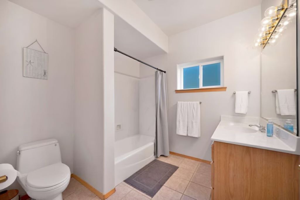 Photo of Bathroom in Hayden Lake