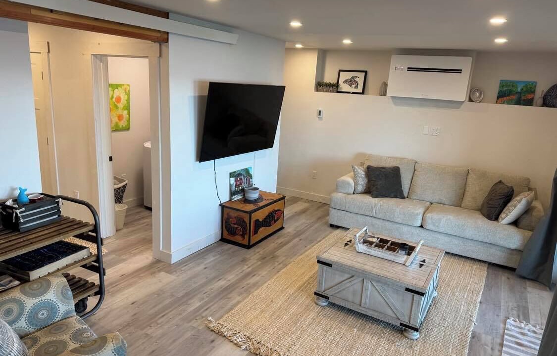 Photo of Livingroom in Coupeville
