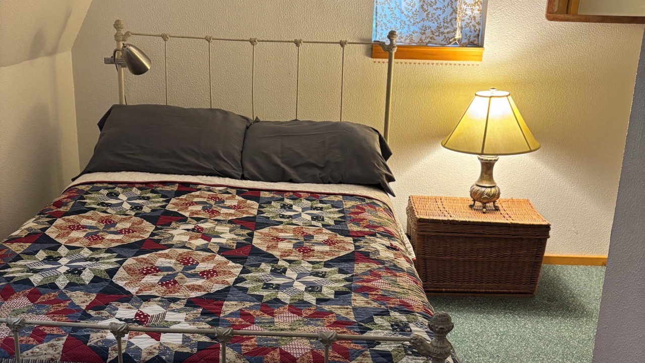 Photo of Bedroom in Cataldo