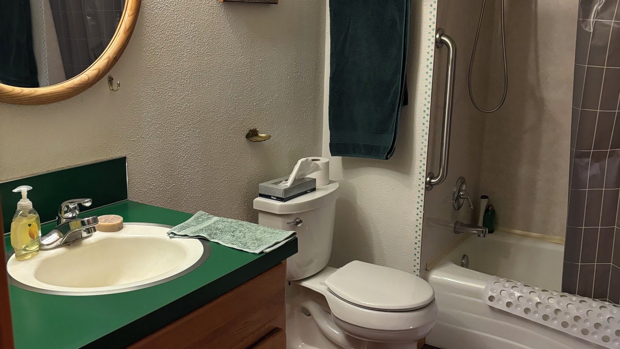 Photo of Bathroom in Cataldo