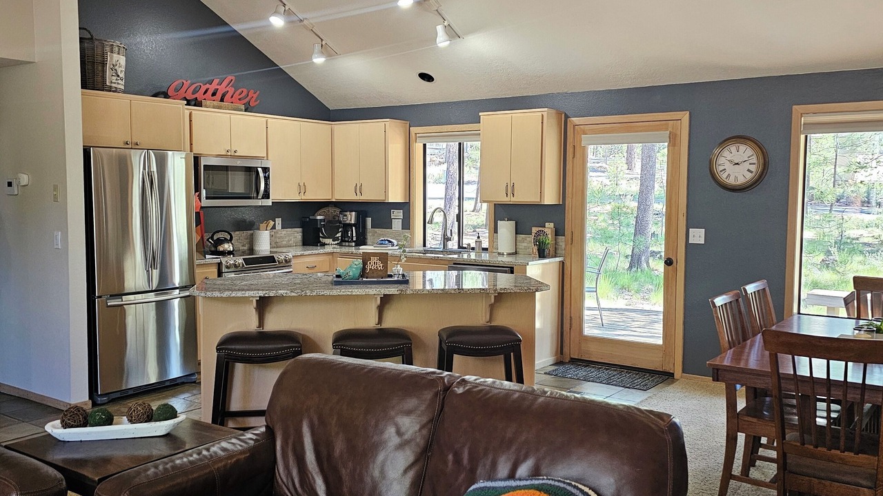 Photo of Livingroom in Overlook Park