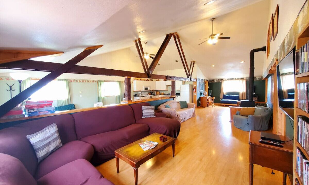 Photo of Livingroom in Forks