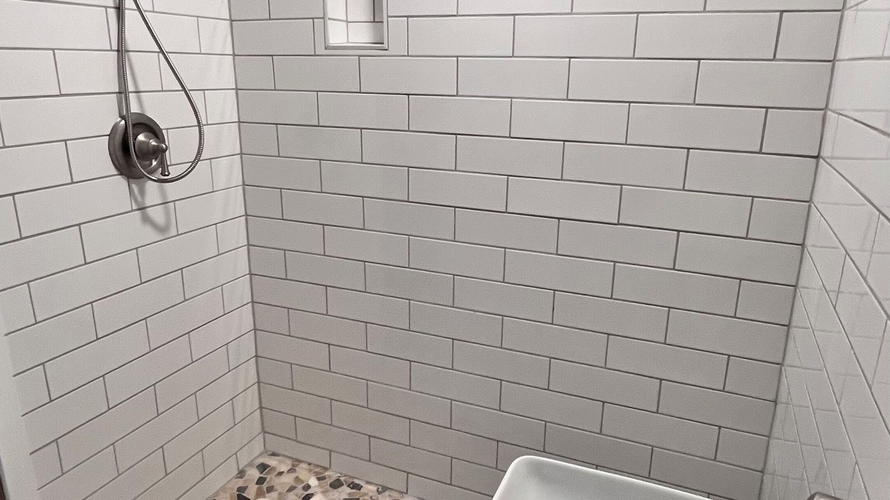 Photo of Bathroom in Tracyton
