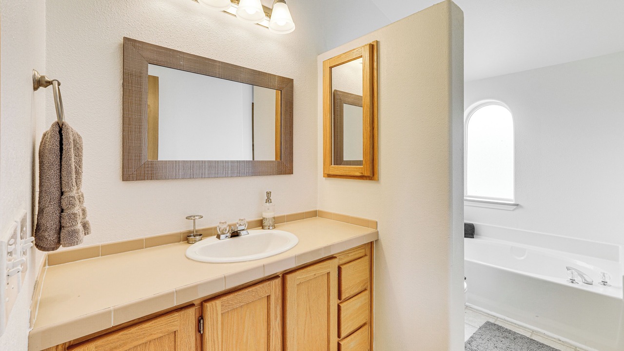 Photo of Bathroom in Chiloquin
